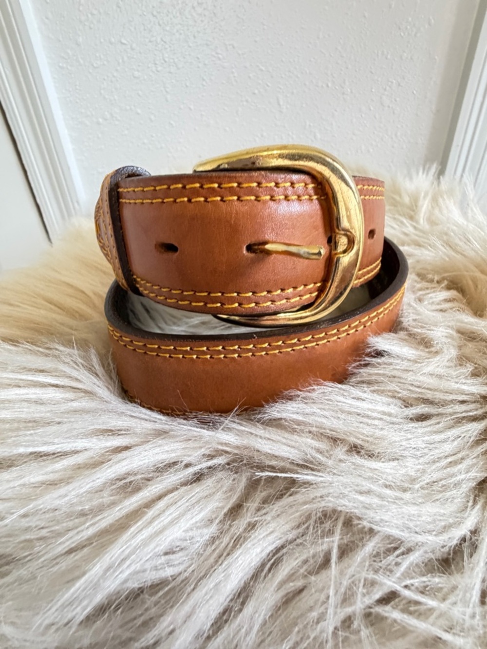 Vintage USA Made Top Grain Leather Belt Brown Brass Buckle Size 34 Western